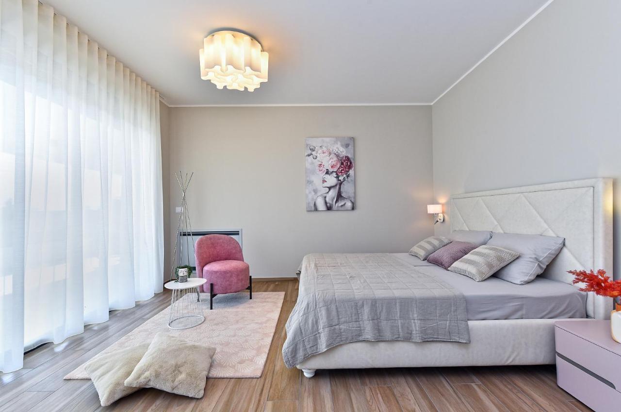 New Villa Tihi Otok Near The Beach Fažana Esterno foto